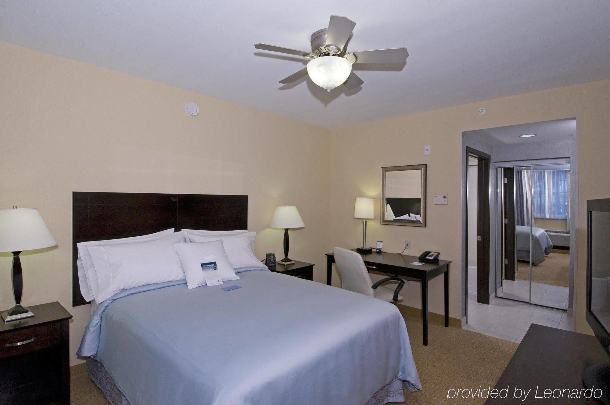 Homewood Suites Port Saint Lucie-Tradition Port St. Lucie Room photo